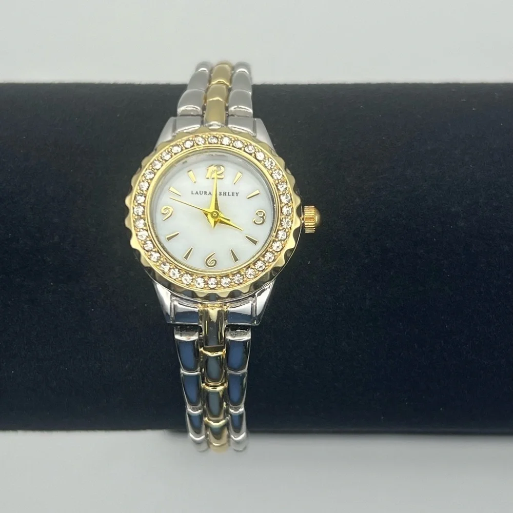 Laura Ashley Round Crystal Bezel Silver and Gold Ladies Watch Working